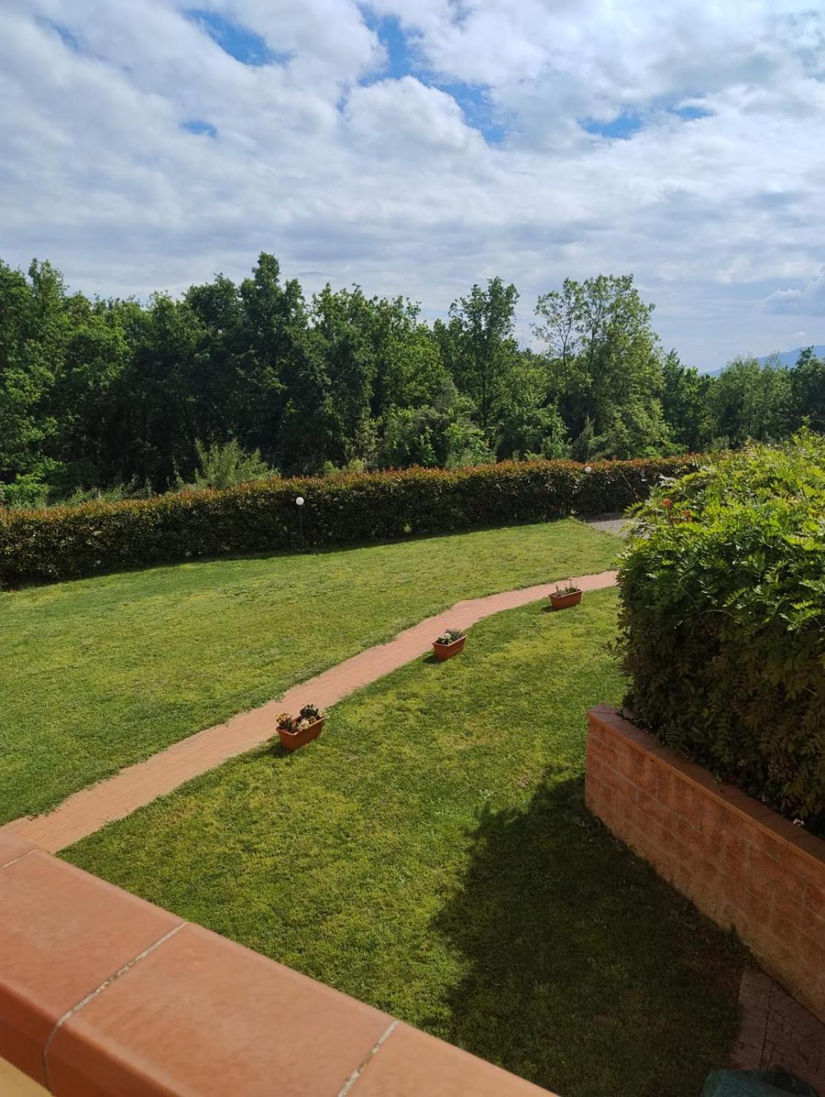 Casa Claudia Hotel Capannori Luaran gambar